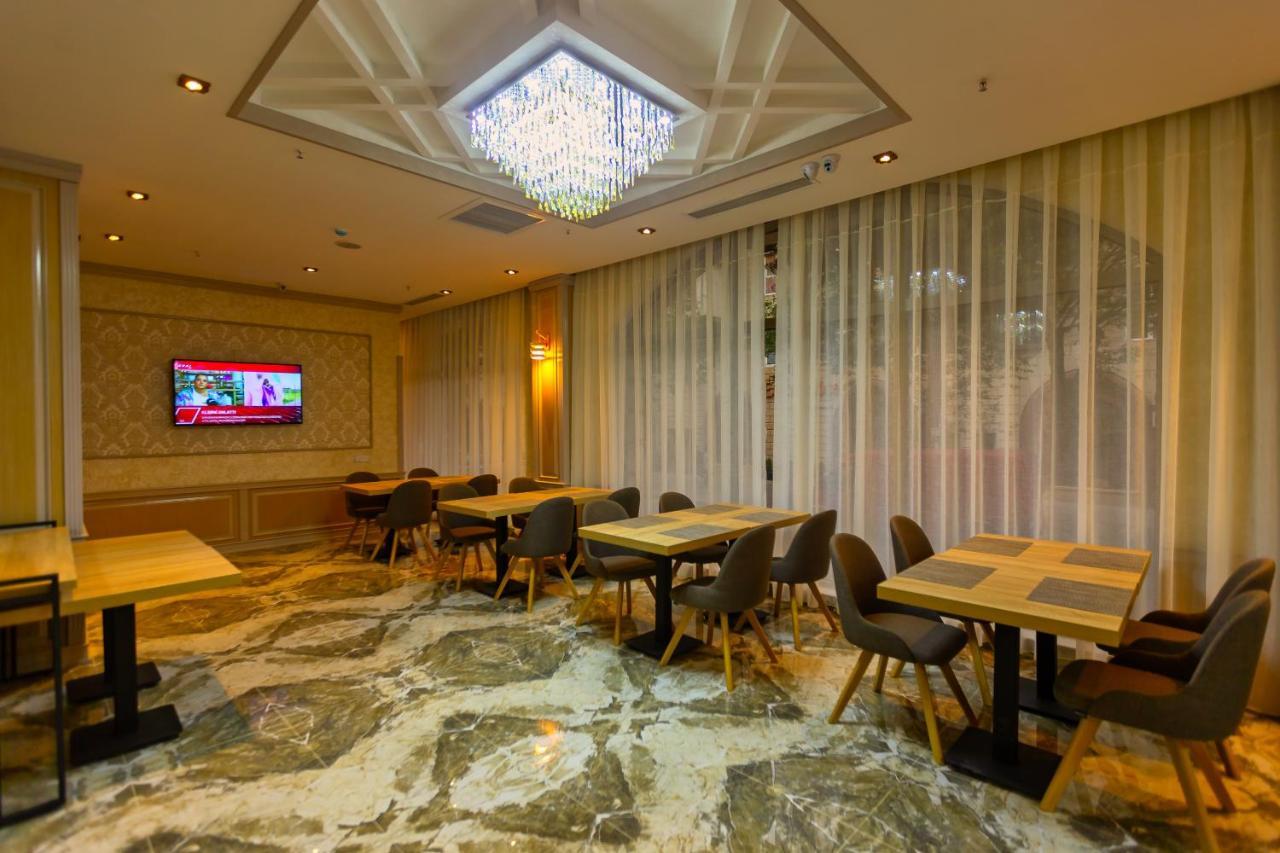Metro City Hotel Baku Exterior photo
